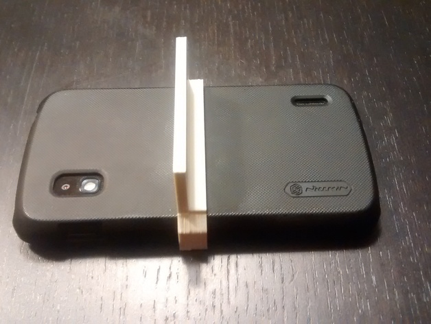 Nexus 4 + nillkin super frosted shield case car holder