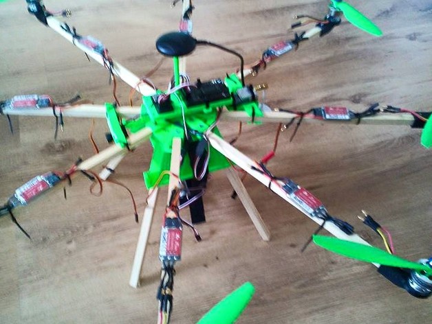 Octocopter hub - top section