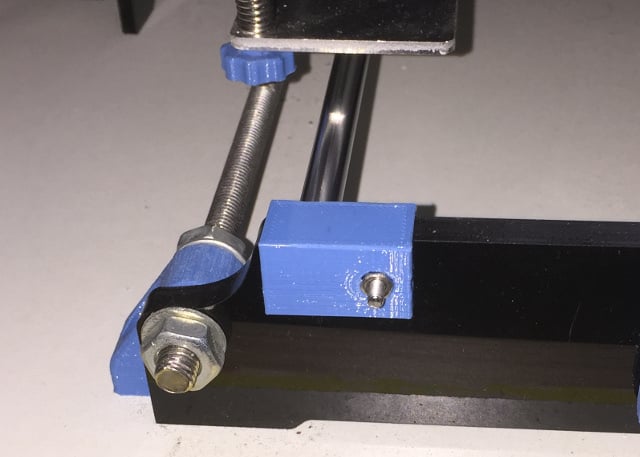 Anet A8 guide rod holder