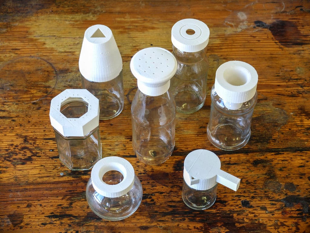 Troppi Tappi (a lot of caps!) -  personalize your jars