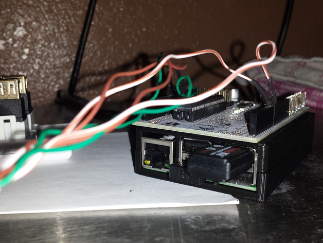 Raspberry Pi 2 Case for Raspberry Pints/Mounting Alamode Board on Top