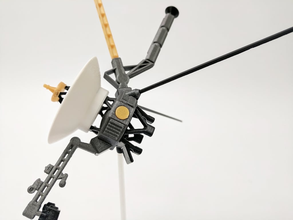 Voyager Satellite Desktop Model