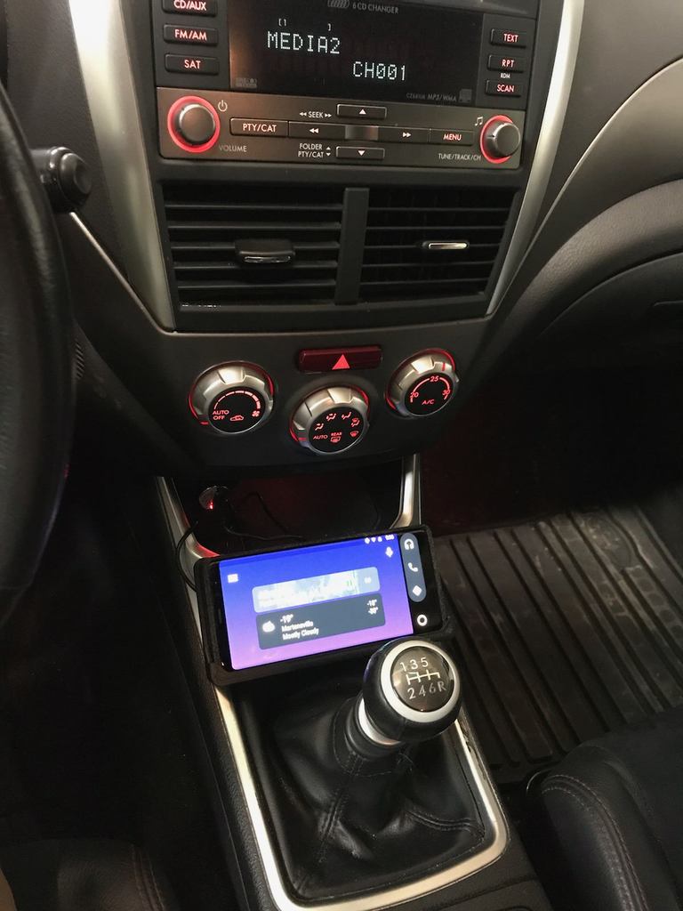 Subaru Impreza phone holder and wireless charger