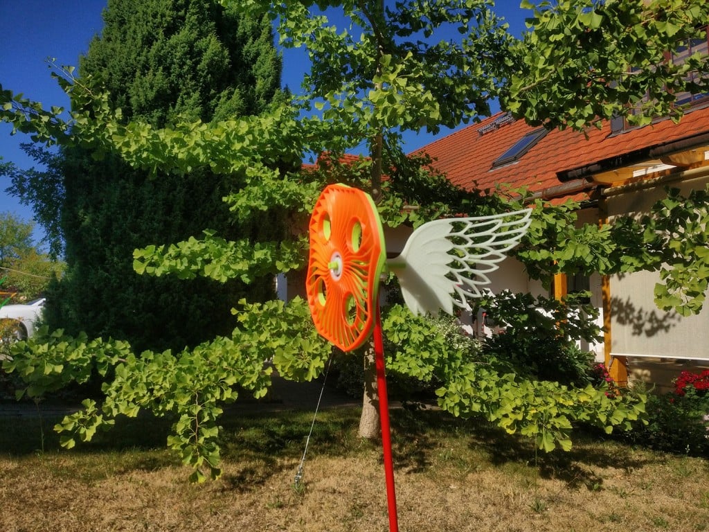 "winged" pinwheel
