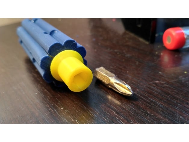 Ratchet screwdriver with torque control