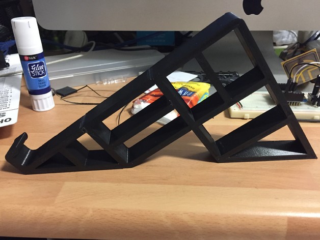 The geometric stand for MacBook Pro Retina (Play version)