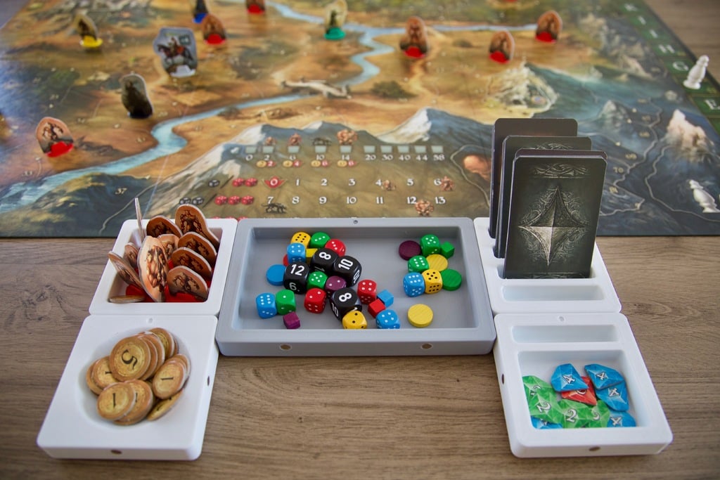 Modular tile system for organizing board game tokens