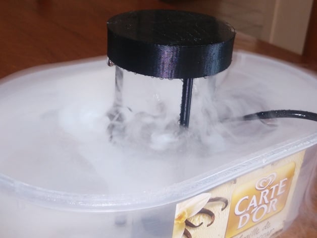 Ultrasonic mist maker/water atomizer anti-splash cap