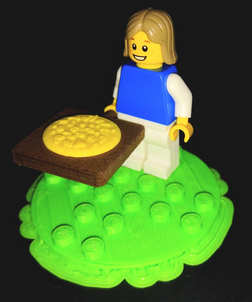 Pizza slide for Lego minifig