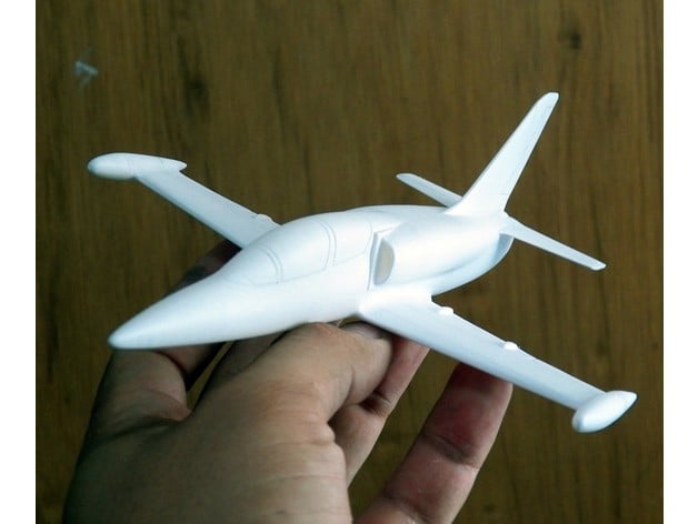 Easy to print Aero L-39 Albatros aircraft scale model (esc: 1/64)