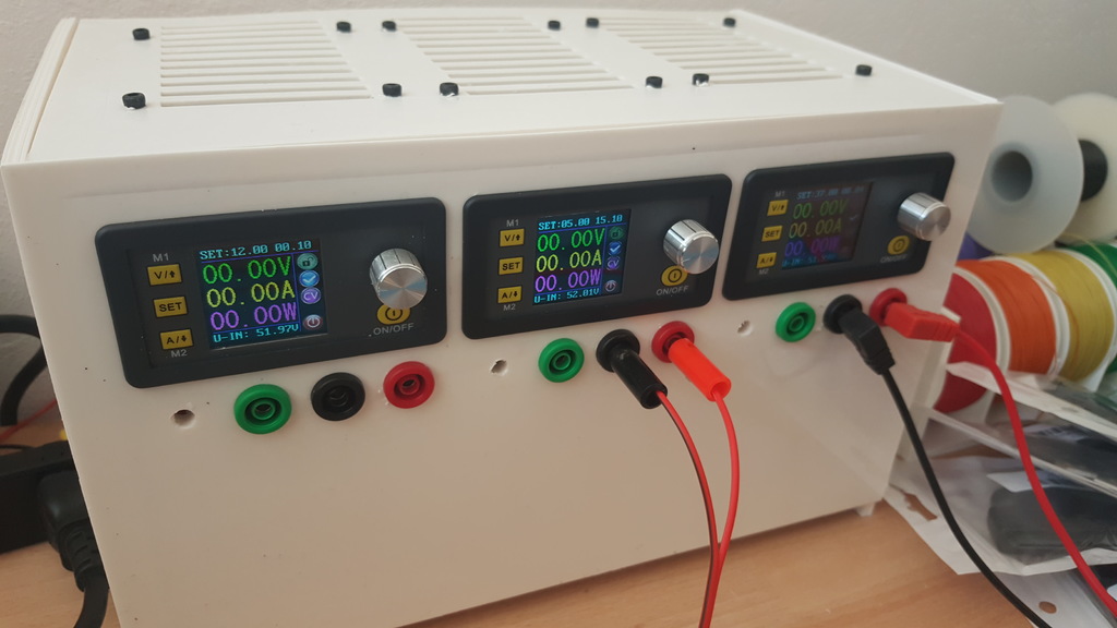 Triple bench power supply with Ruideng DPS5020 and DPS5015