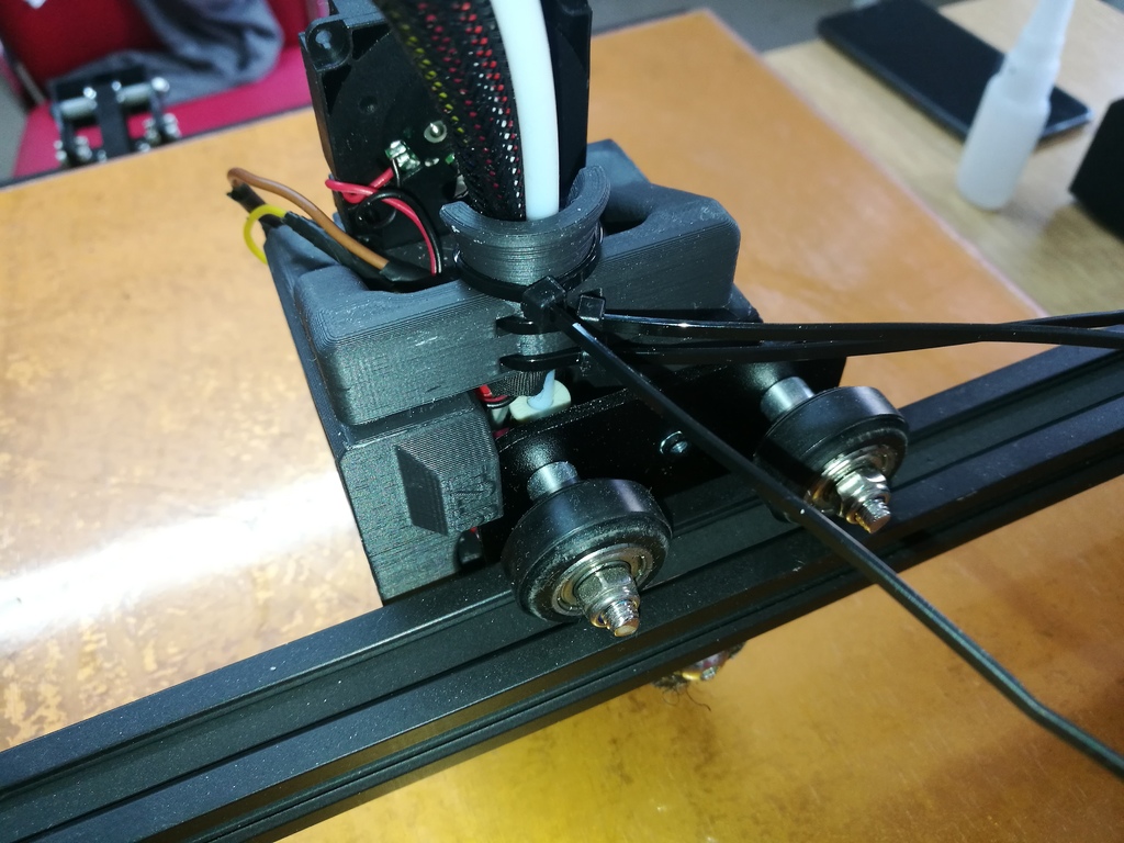 CR-10 mod cable holder for HOTEND STOCK FAN