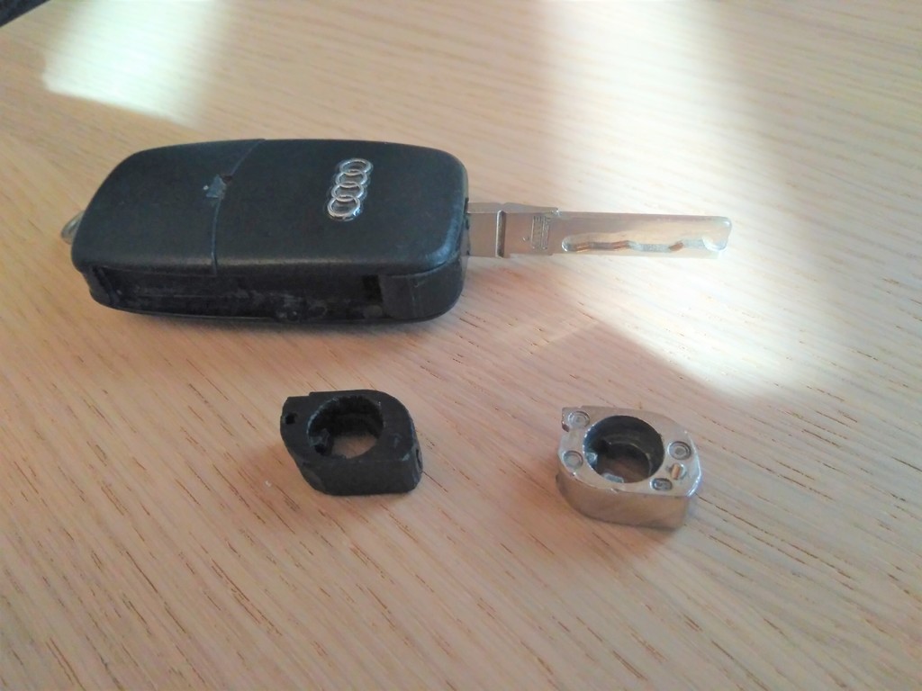 A4 key repair