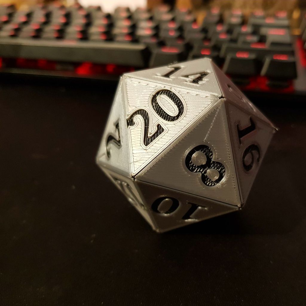 Snap-together Icosahedron - D20 - With Numbers