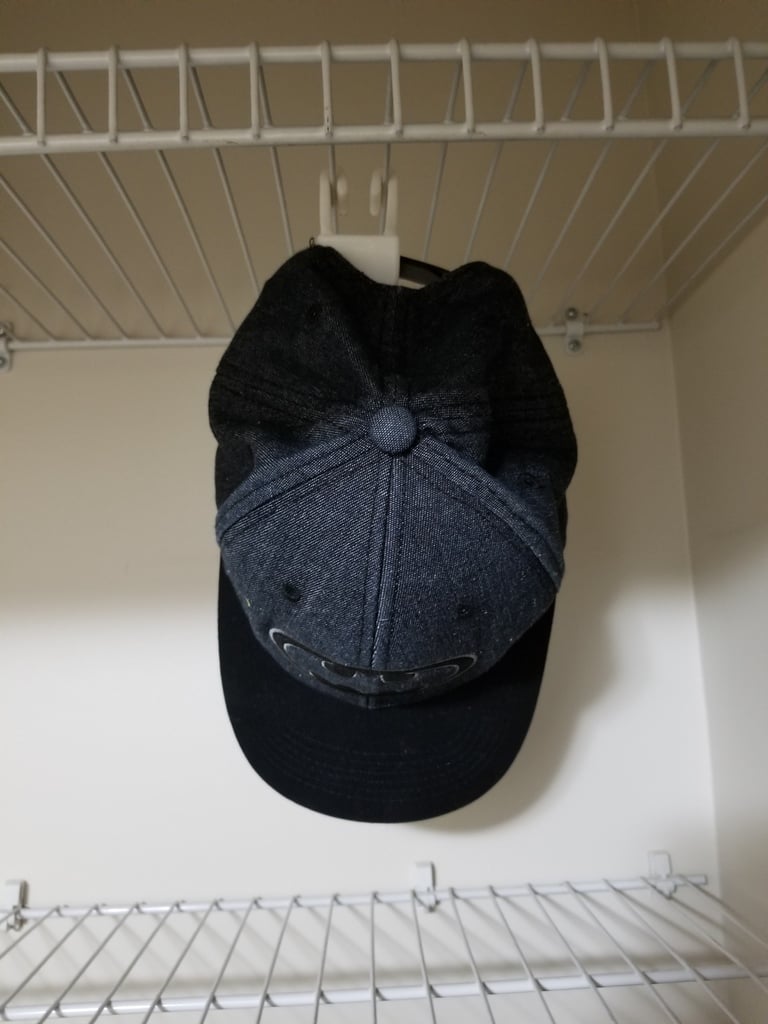 Wire Shelf Hat Hanger