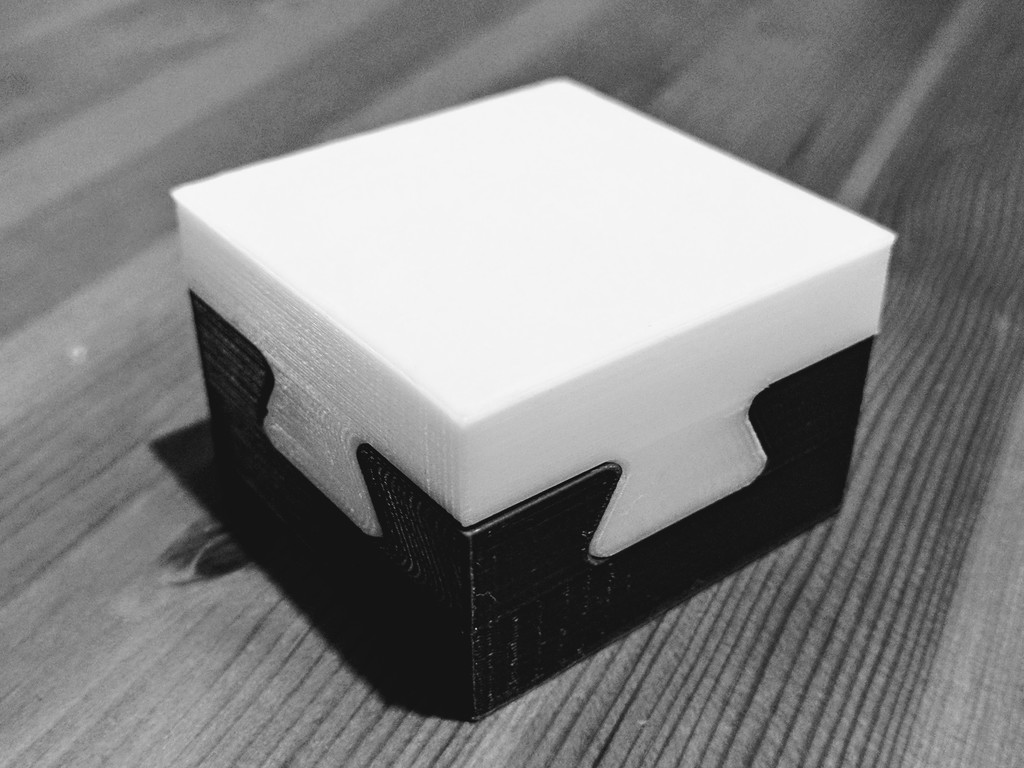 Impossible Dovetail Puzzle