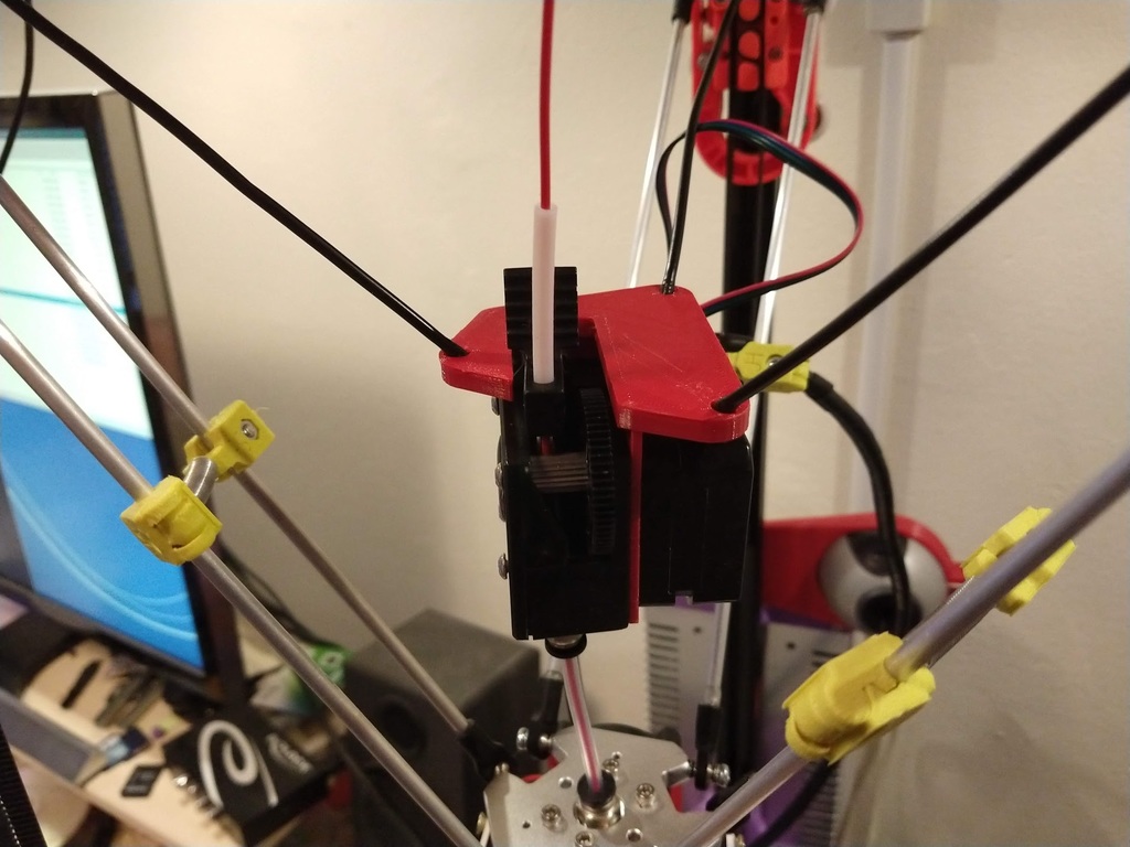 Flying extruder bracket for "Two Trees" titan extruder
