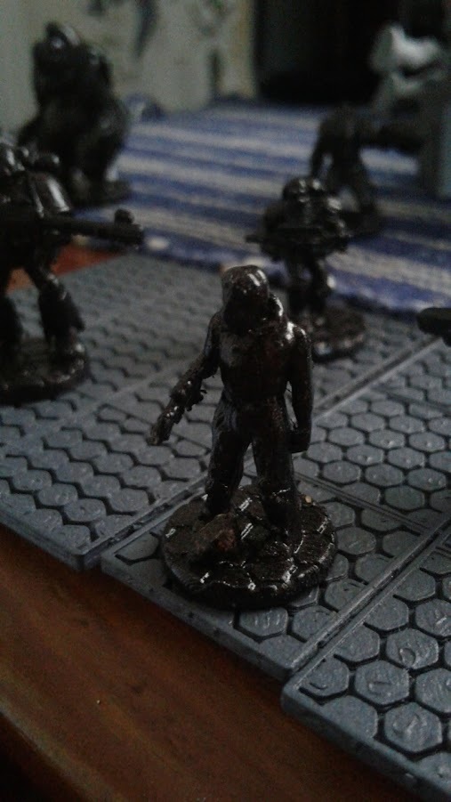 Sci-fi Gunman Miniature (18mm scale)