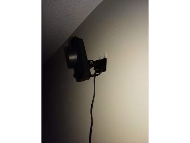 mounting simplisafe camera