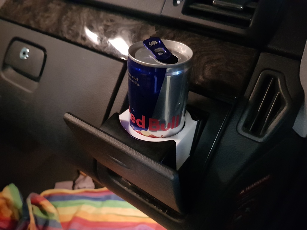 Viano - Vito - Redbull Can Holder - Side Dash Cup Holder