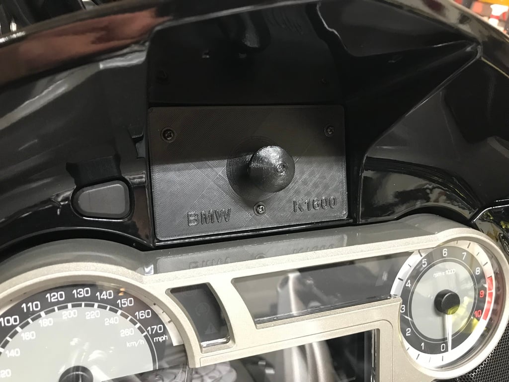 Quad lock dashboard adapter for BMW K1600 