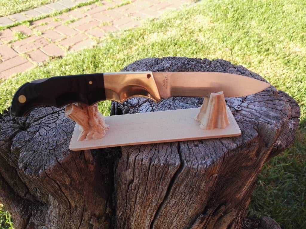 Wood log knife display stand