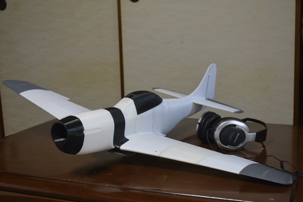 3D Printed Mustang p51. 900mm. Version 2. Optimized with extra features