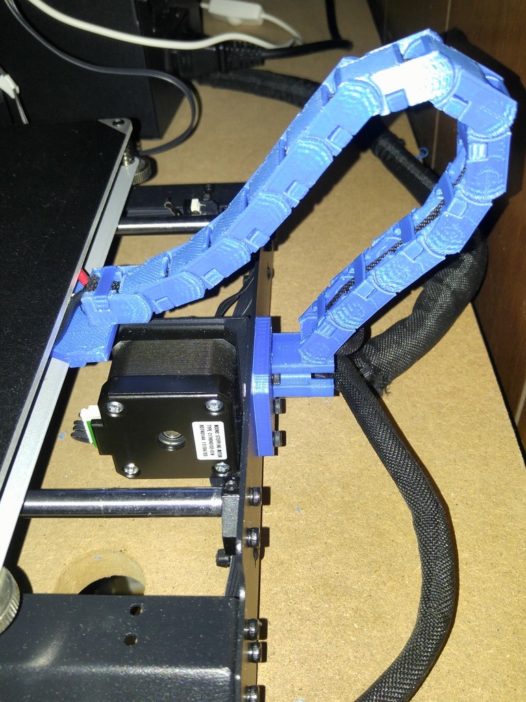 Maker Select v2 Cable Chain Mounts