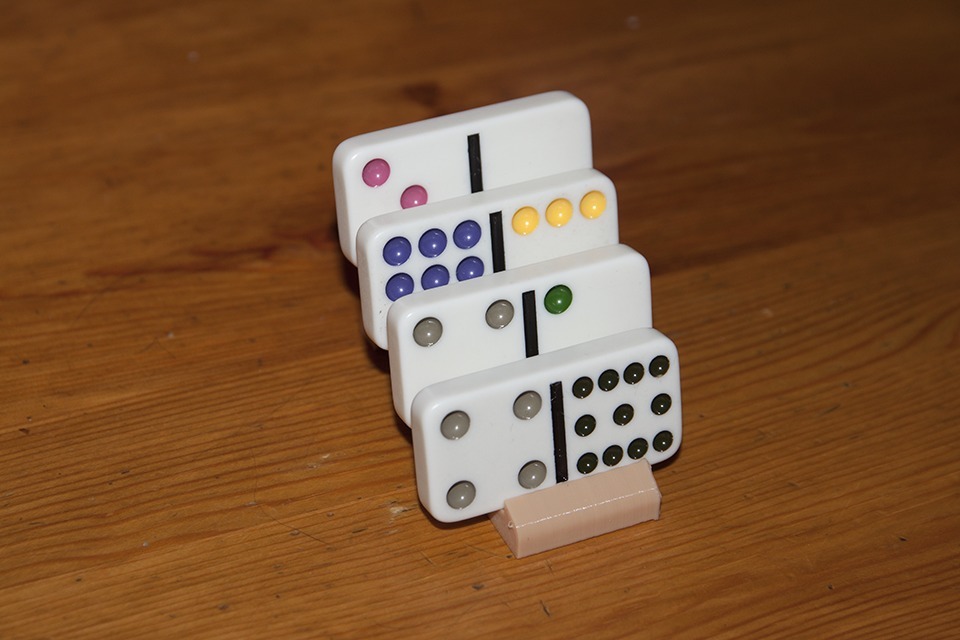 Domino Tile Rack