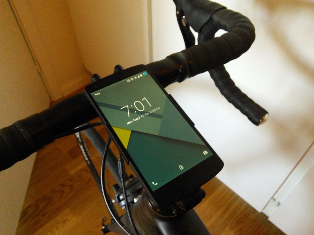 Nexus 5 bike mount