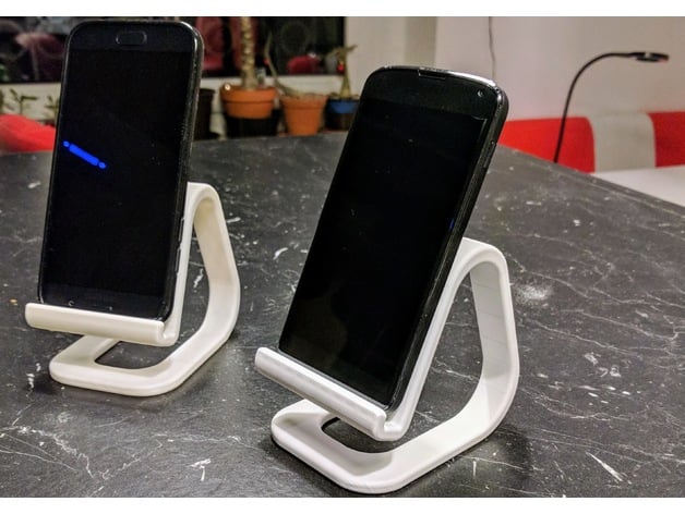 Universal Phone Stand Even For Large Phones