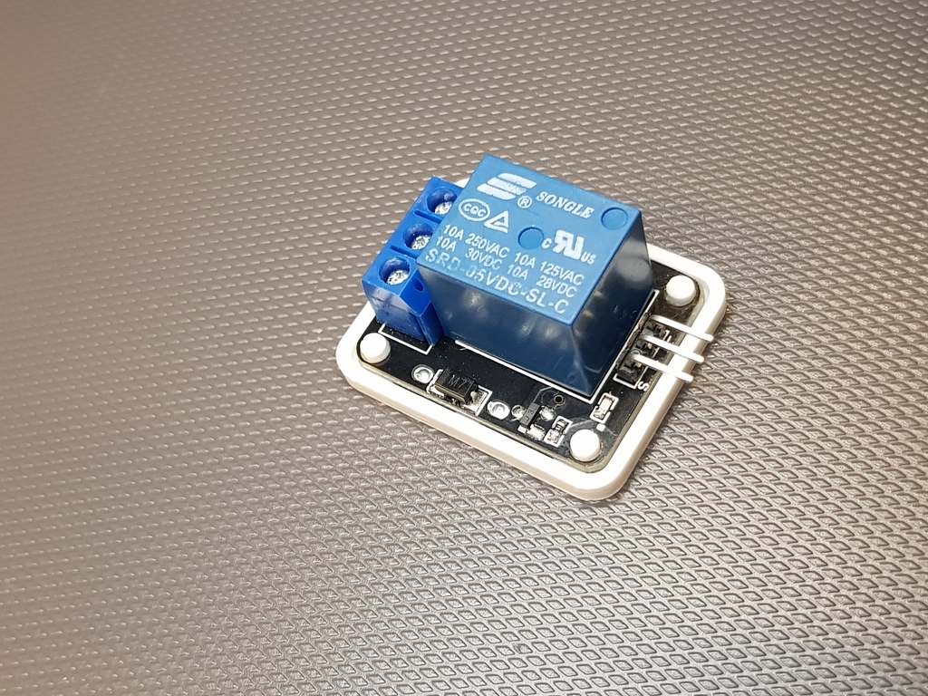 Mount-frame-plate for the Arduino relay module