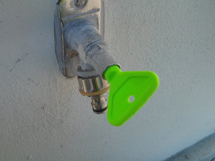Key for outdoor water faucet