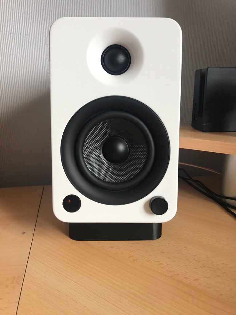 Simple Speaker Stand