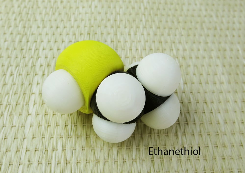 Space-filling molecular models: Sulfur and Phosphorous expansion pack