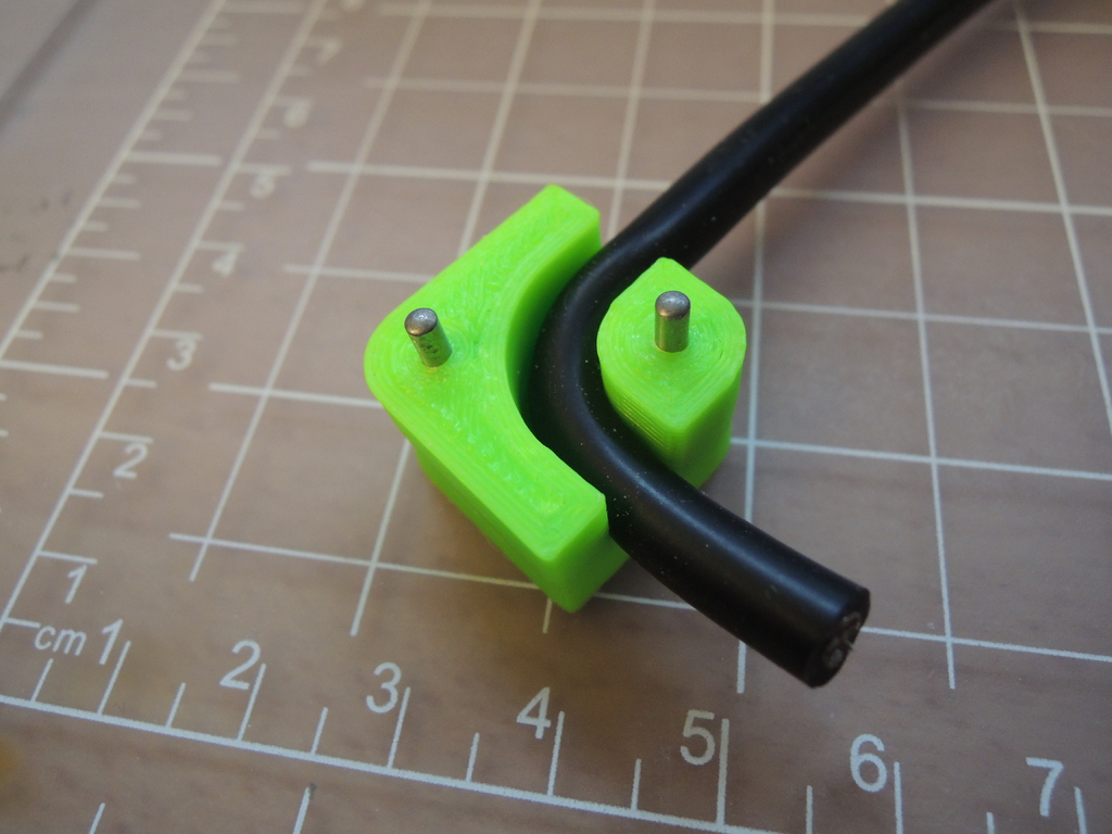 10 AWG right angle silicone wire holder