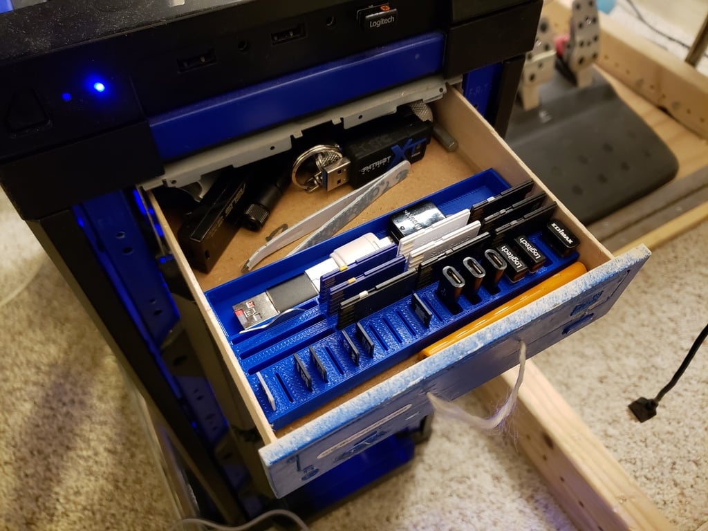 Yet another Micro SD/SD/USB organizer