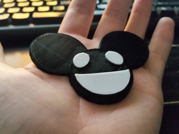 Deadmau5 Fridge Magnet (With Supports)