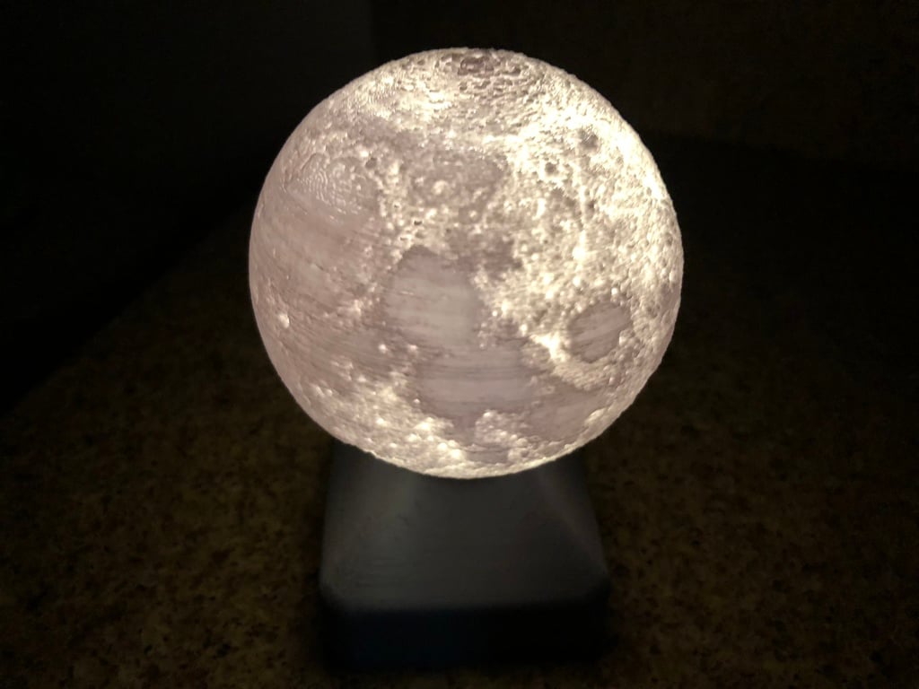 Moon globe LED lamp