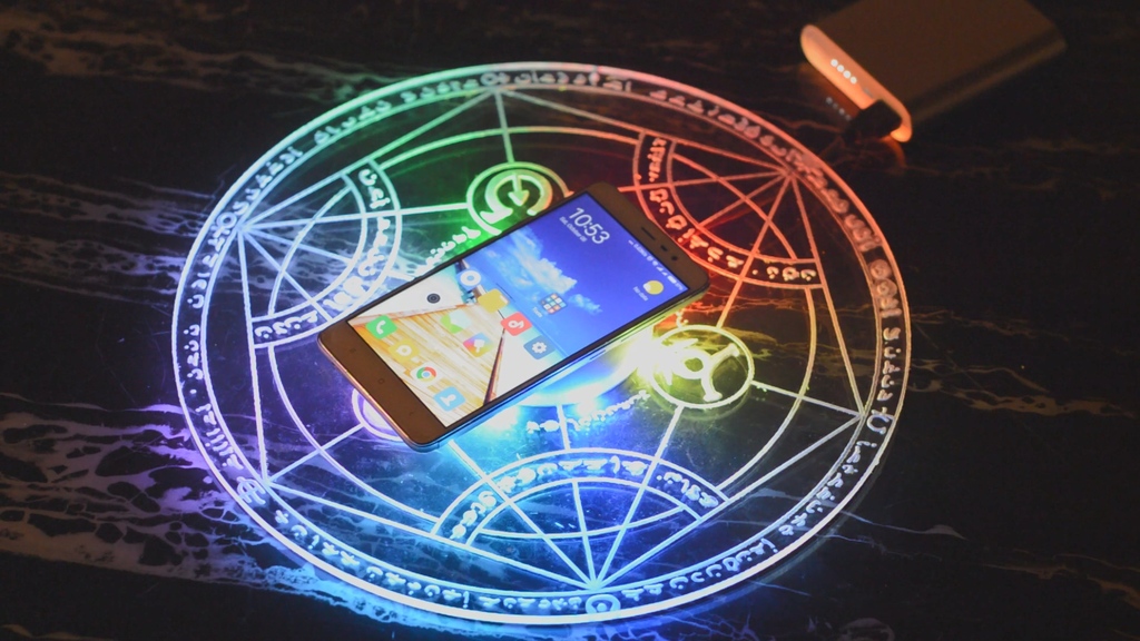 wireless charger with a sound-sensing sparkle