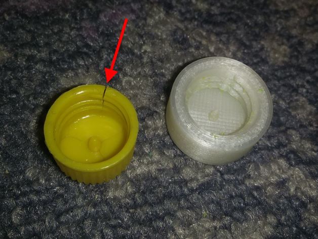 Lemon juice bottle lid