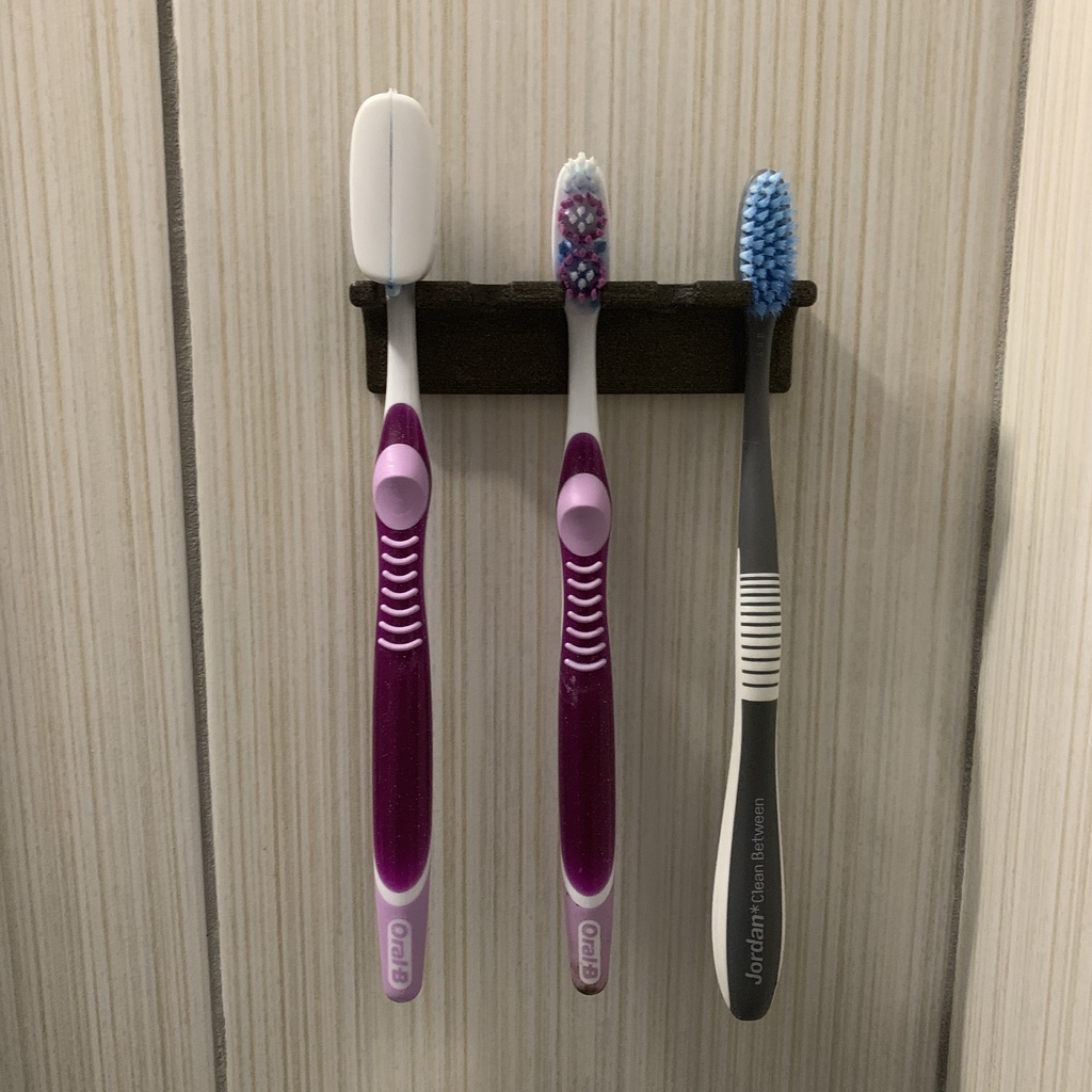 Simple Tooth Brush Holder