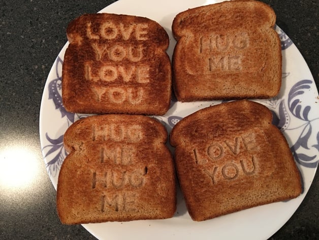 Conversation Toast - Love You - Hug Me - Valentine's Day