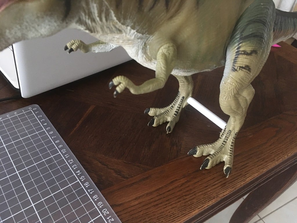 Jurassic park Legs fix for Kenner T-Rex Thrasher