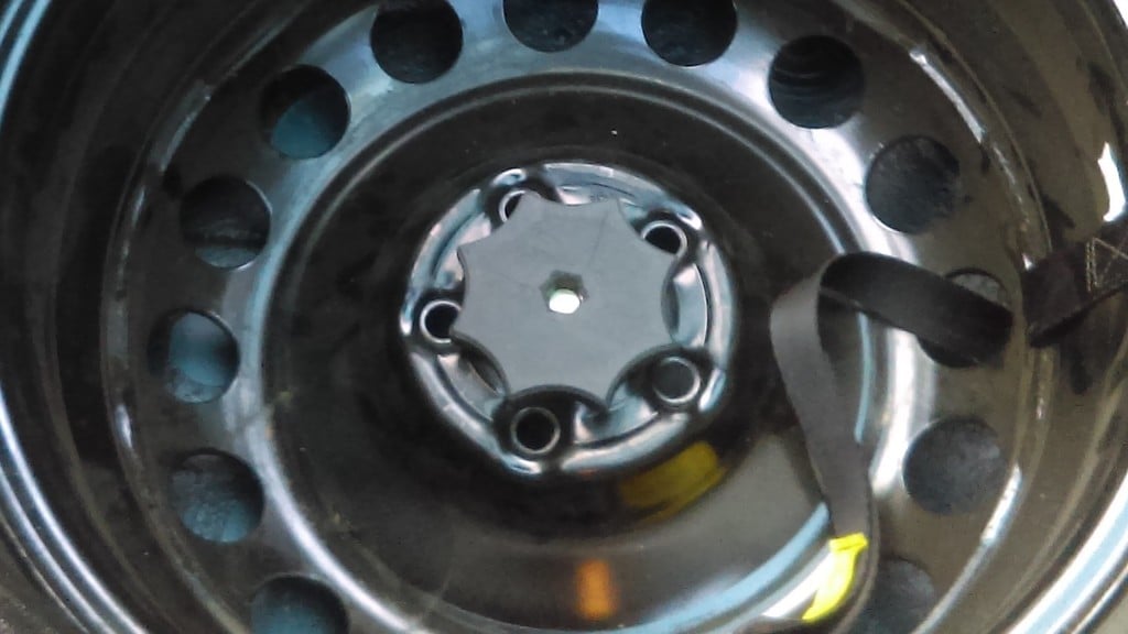 VW New Beetle Spare Tire Screw Knob