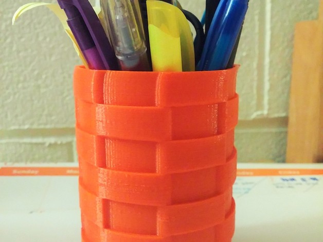 Pencil Holder (Picnic Basket Design)