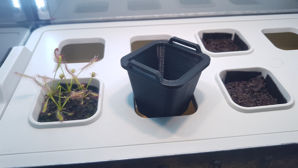 IKEA Vaxer flower pot/planter