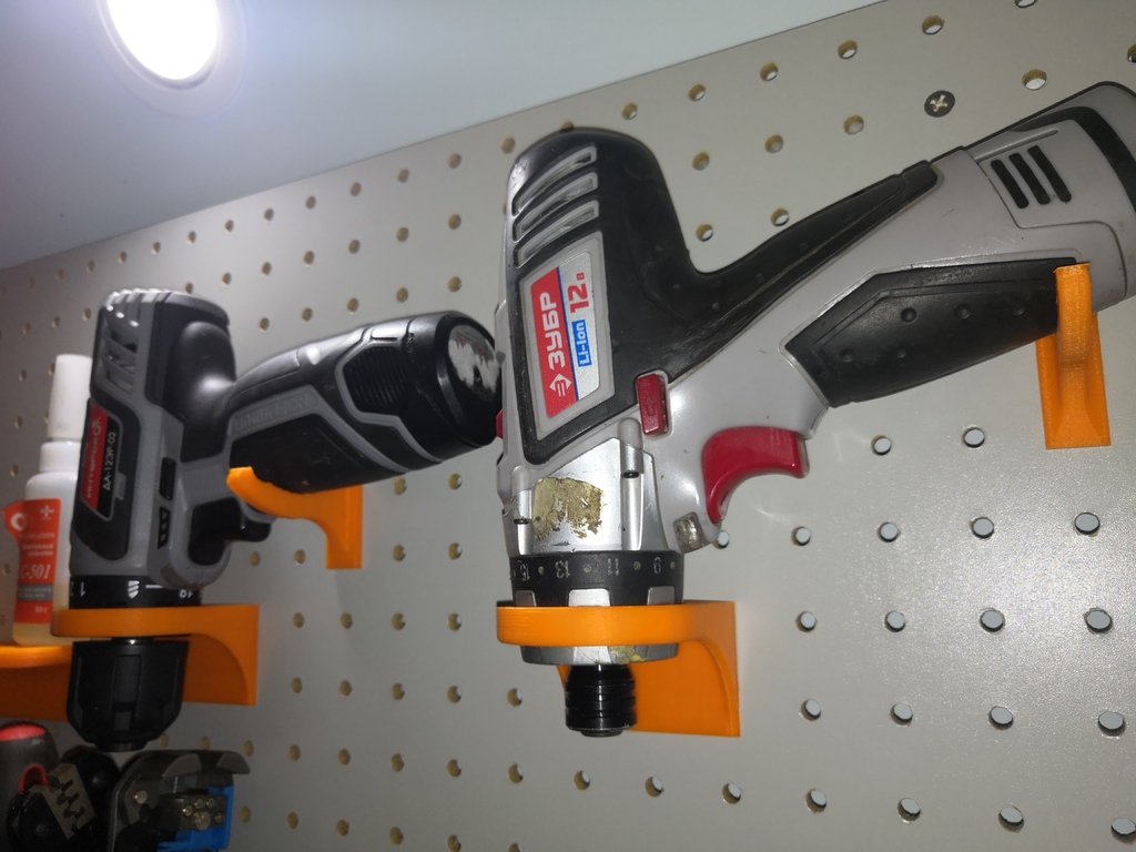 Pegboard drill holder (25mm pitch, 5mm holes) 