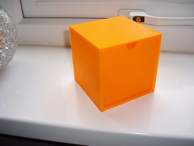 100mm cube storage box