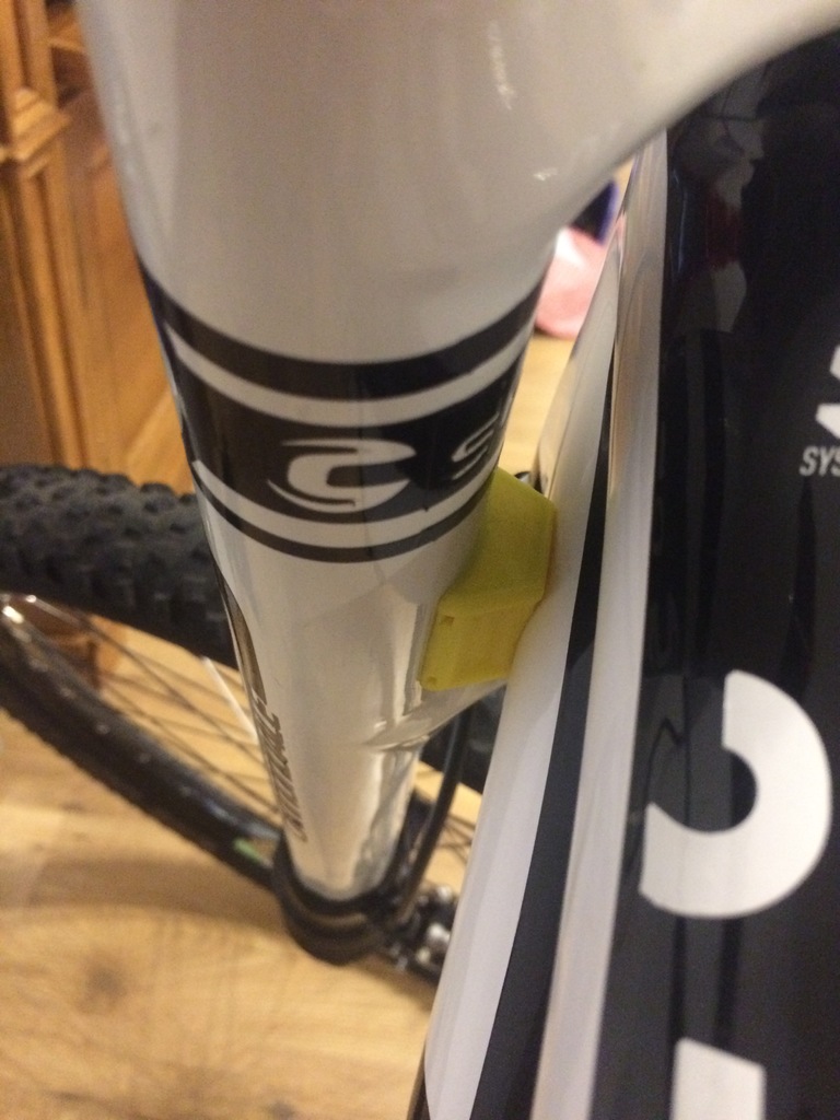 Lefty Cannondale Bumper for frame protection